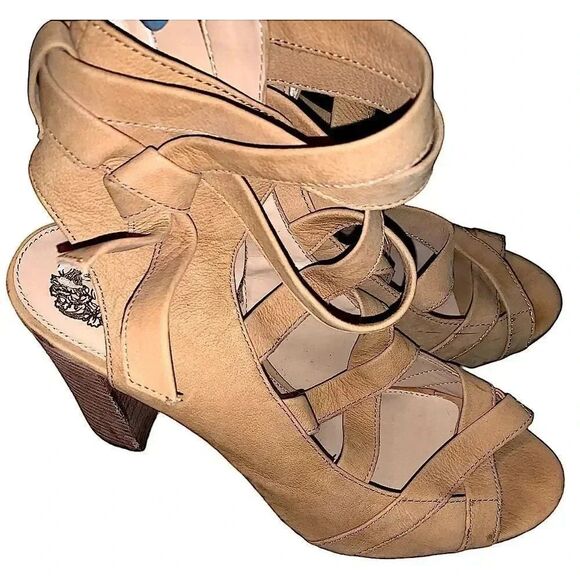 Vince Camuto Sammson block heels - Picture 2 of 6